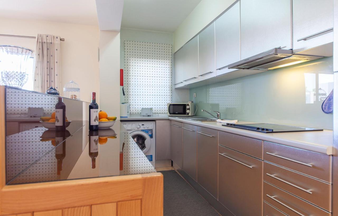 A23 - Marina Palm View Apartment لاغوس المظهر الخارجي الصورة
